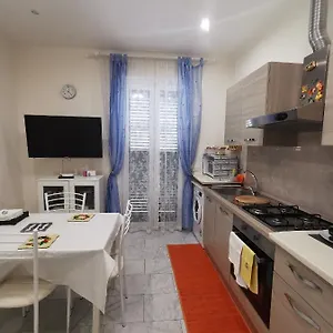  Apartamento House 2018