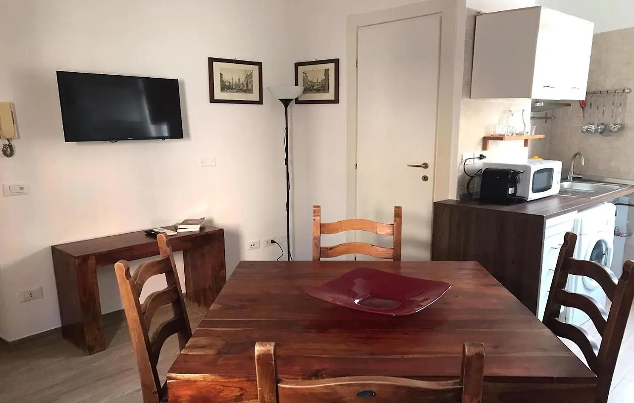 Dormiroma - Cedro 21 Apartments 0*, רומא
