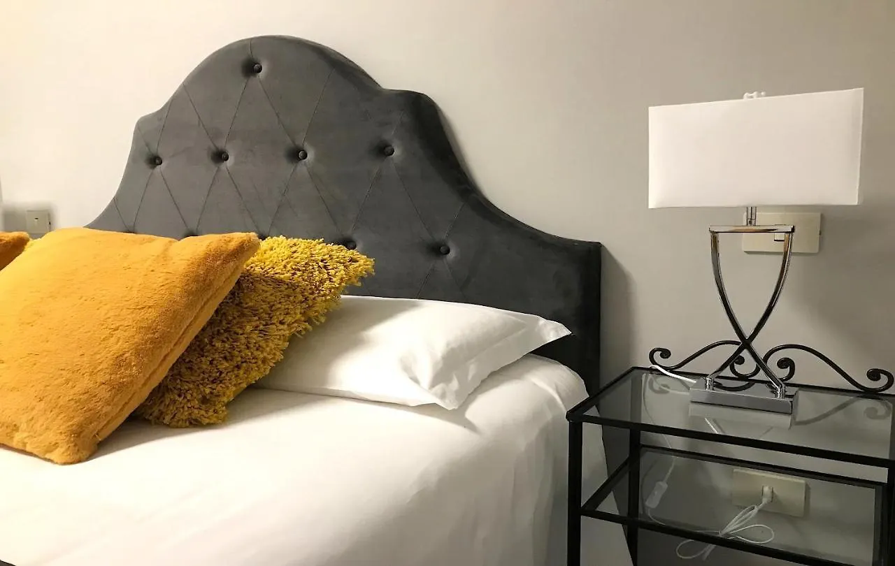 Dormiroma - Cedro 21 Apartments איטליה